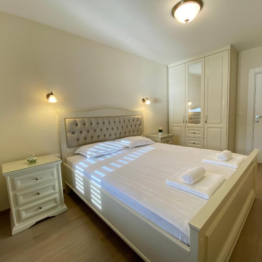 Apartments Marijaz Kotor Bagian luar foto
