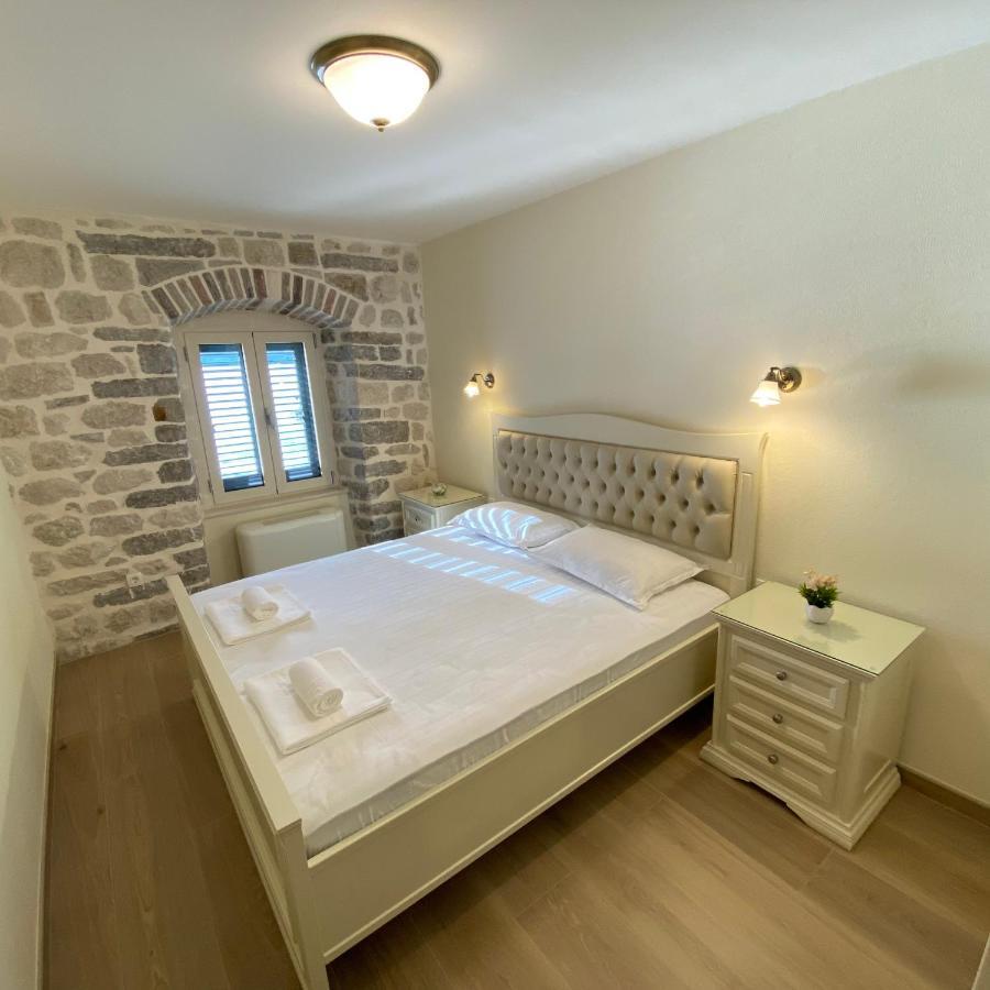 Apartments Marijaz Kotor Bagian luar foto