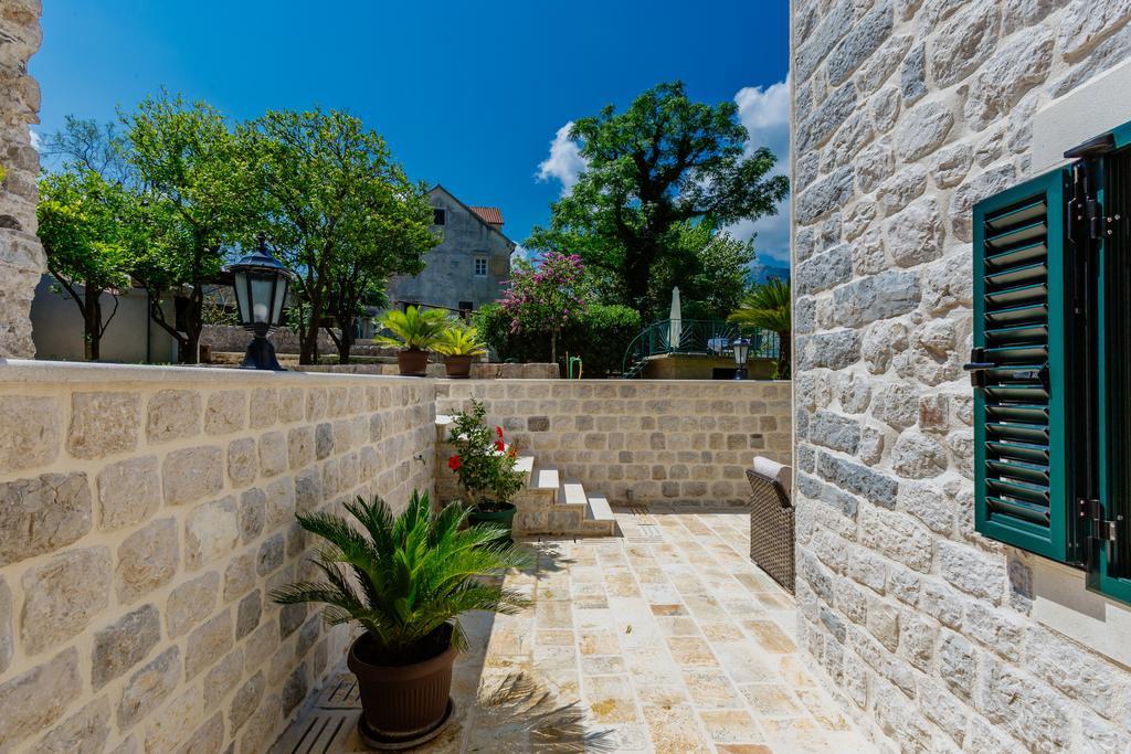 Apartments Marijaz Kotor Bagian luar foto